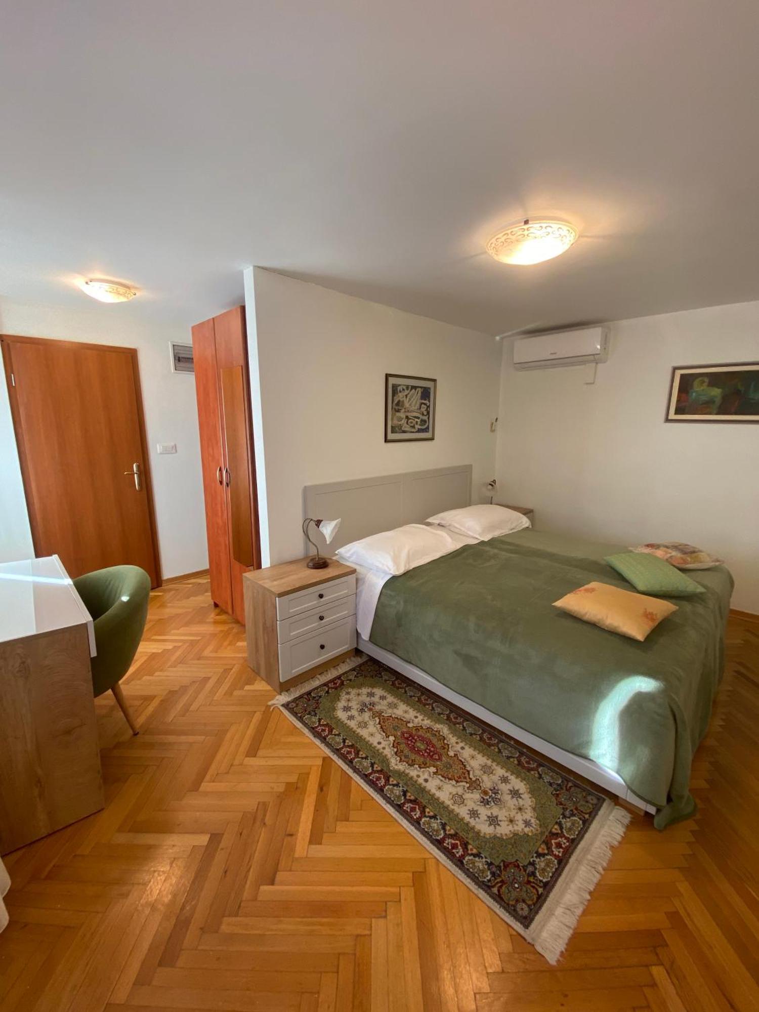 Rooms Base Split Eksteriør bilde