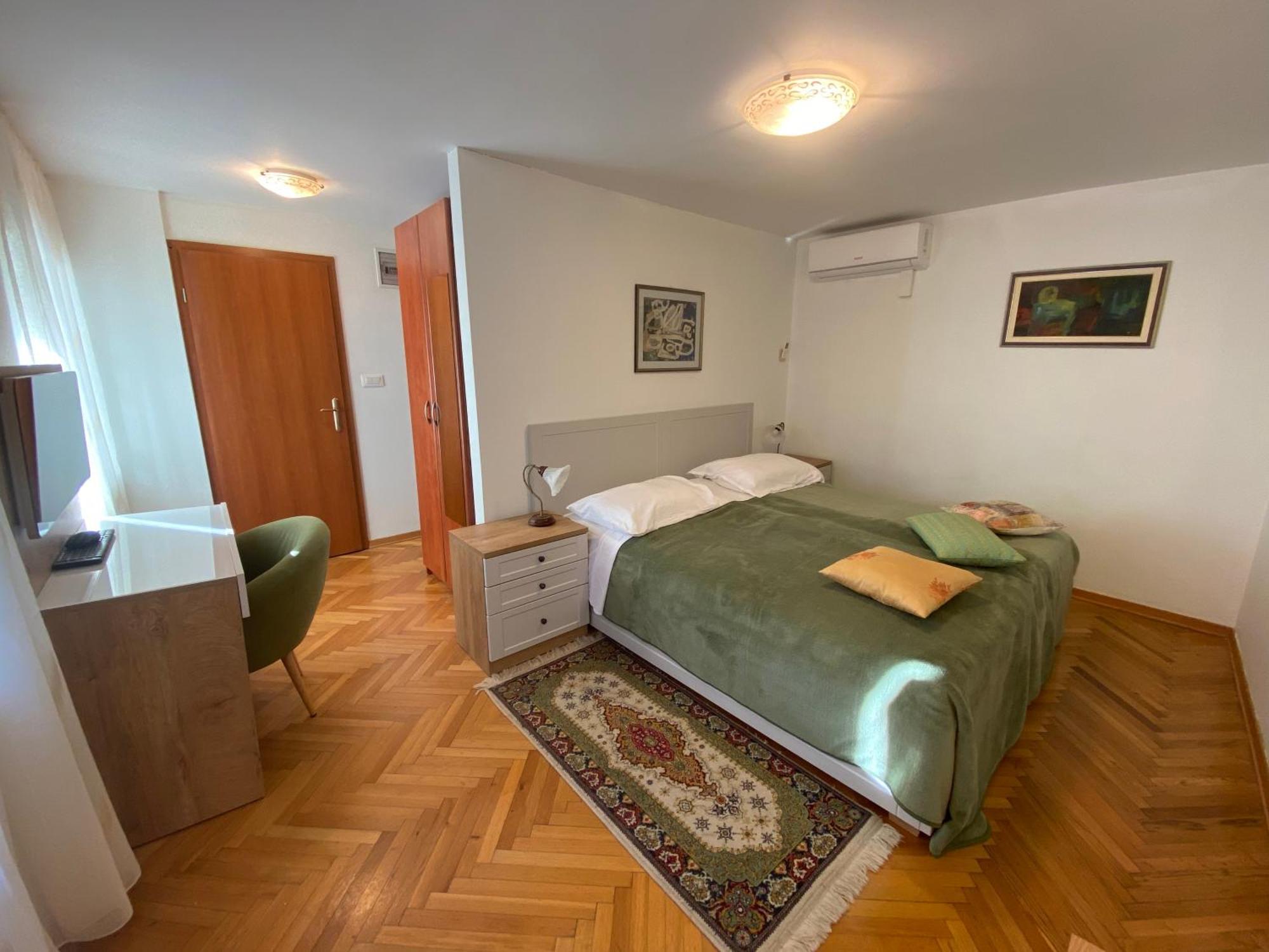 Rooms Base Split Eksteriør bilde