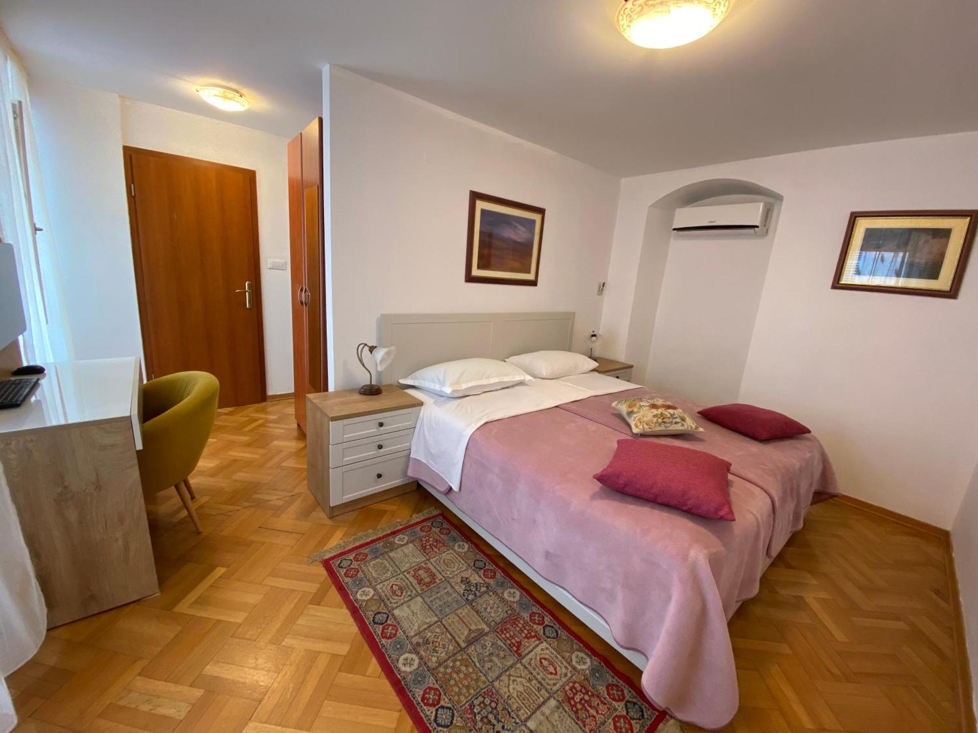 Rooms Base Split Eksteriør bilde